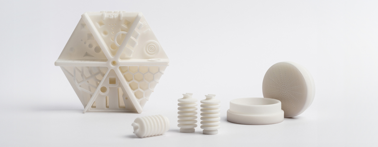 Exceptional capacity of additive manufacturing for technical ceramic components